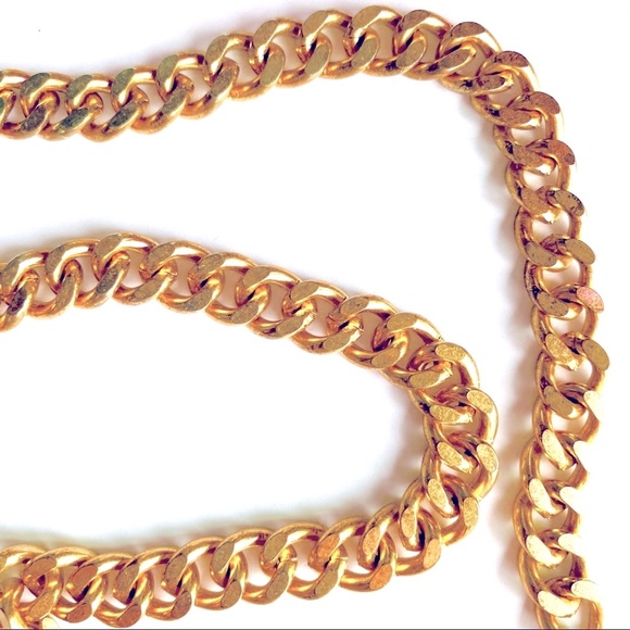 Statement necklace gold and marble pendant - Picture 5 of 6